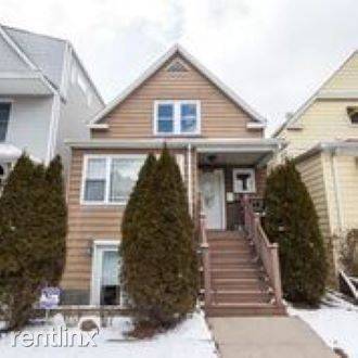 Main picture of 4102 N Claremont Ave