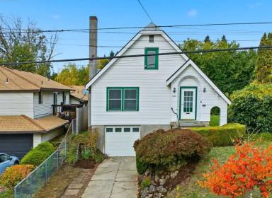 Main picture of 4005 SE Boise St
