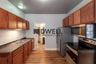 Main picture of 1111 2nd Ave NW
