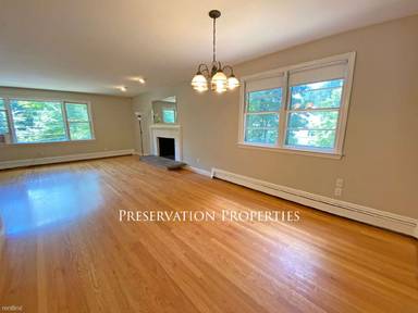 Main picture of 295 Mill St