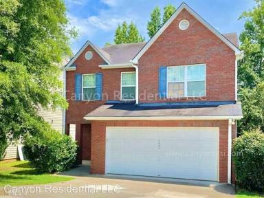 Main picture of 1883 Simmons Ln