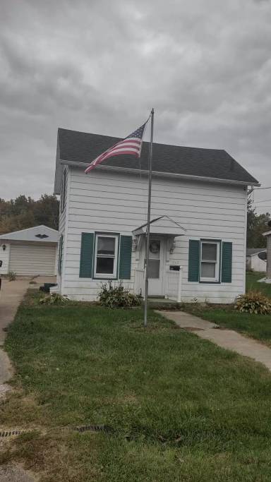 Main picture of 1143 W Prentice St