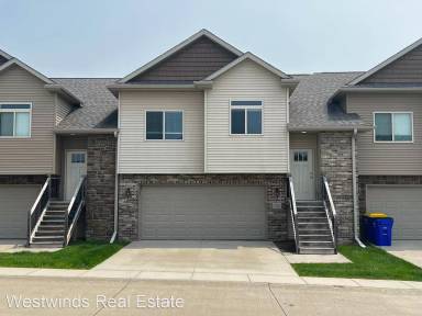 Main picture of 202 Prairie Rose Pl