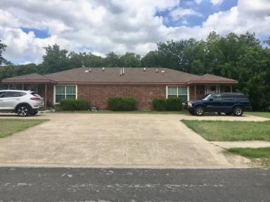 Main picture of 613 Little Ave