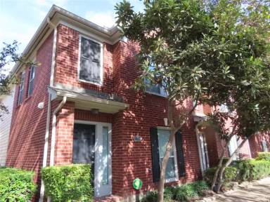Main picture of 2222 Ann St