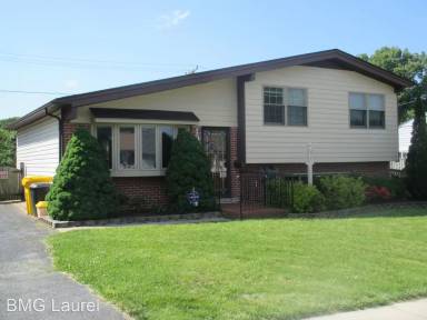Main picture of 103 S Bend Rd