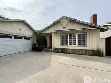 Main picture of 16412 Bahama St