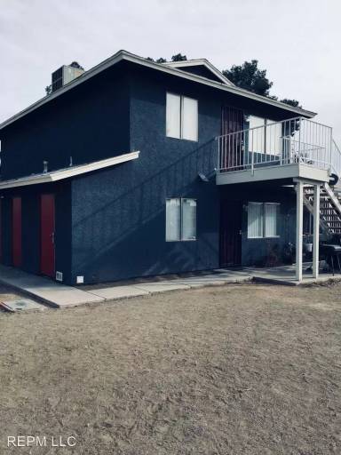 Main picture of 4920 E Owens Ave