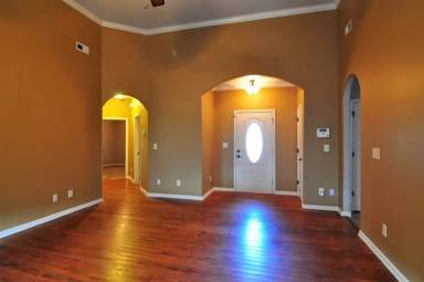 Main picture of 1450 Cobra Ln