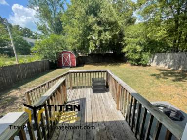 Main picture of 407 W South St