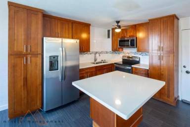 Main picture of 1440 Ward Ave
