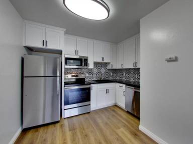 Main picture of PARKWEST APARTMENTS