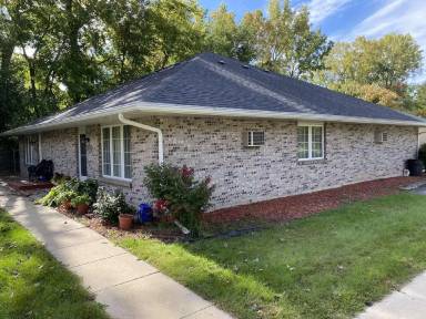 Main picture of 4771 Charing Dr