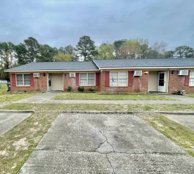 Main picture of 3241 Willard Dr