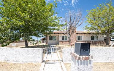 Main picture of 10428 Enger St