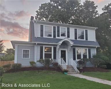 Main picture of 2902 Seminary Ave