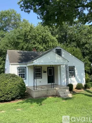 Main picture of 1003 N State St