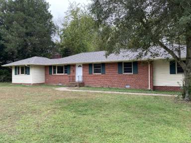 Main picture of 112 Winston Dr