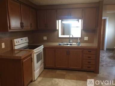 Main picture of 5743 Sullivan Trl