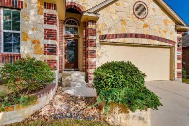 Main picture of 304 Fritz Way