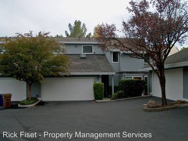 Main picture of 320 Grapevine Pl