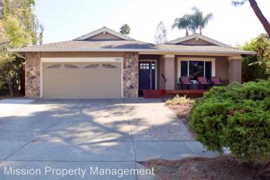 Main picture of 1150 Bennett Ct