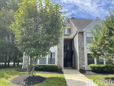 Main picture of 35 Summit Ct