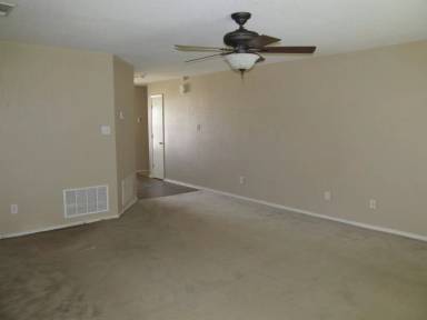Main picture of 3210 Viewcrest Dr