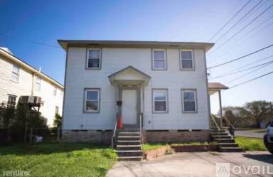 Main picture of 6201 Warrington Dr