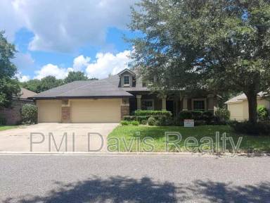 Main picture of 680 Chestwood Chase Dr