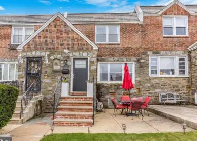 Main picture of 2826 Belmont Ave