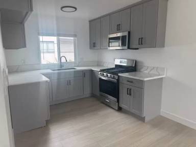 Main picture of 5776 Rostrata Ave