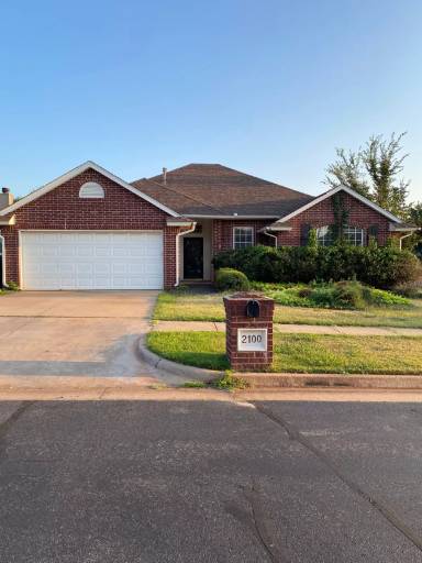 Main picture of 2100 Cedar Meadow Ln