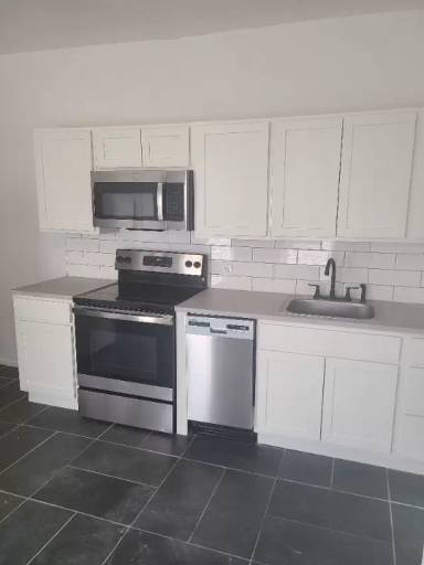 Main picture of 86 Penney Ave