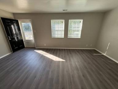 Main picture of 4909 Sunnyside Ct