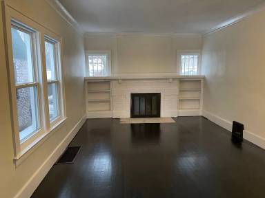 Main picture of 815 Pearson St