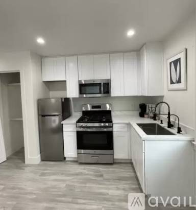 Main picture of 451 N 15th St