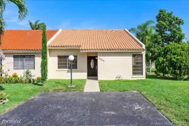 Main picture of 14743 SW 61st Ln
