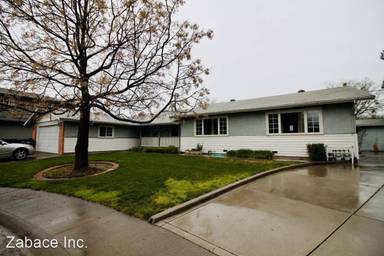 Main picture of 1410 Banyan Pl