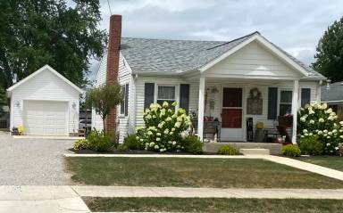 Main picture of 603 Dearbaugh Ave