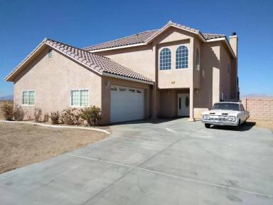 Main picture of 8213 Karen Ave