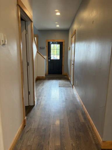 Main picture of 905 Saxon Way