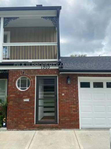 Main picture of 1303 Meadow Lake Pkwy