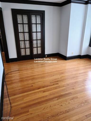 Main picture of 4516 N Wolcott Ave