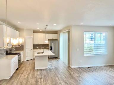 Main picture of 5829 Spring Breeze Dr