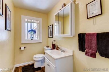 Main picture of 421 25th St