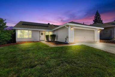 Main picture of 3411 Parker St
