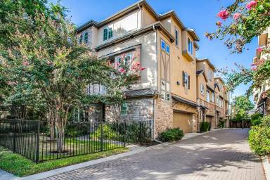 Main picture of 3680 Azure Ct