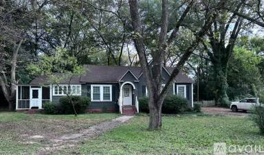 Main picture of 115 Childs St