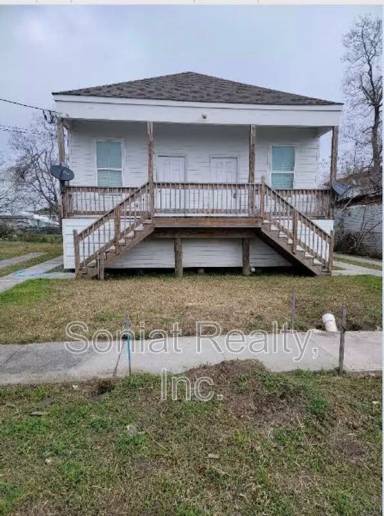 Main picture of 2325 Abundance St